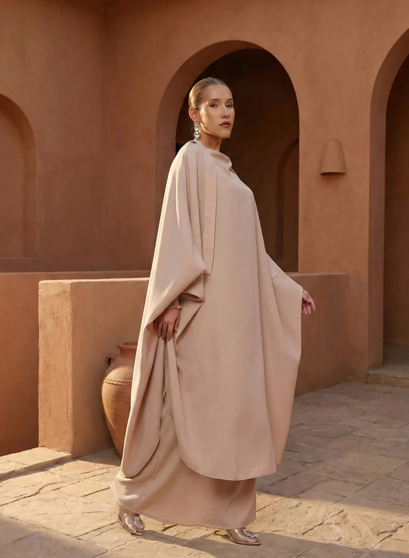 ISHIN Cream Jilbab Flared Abaya